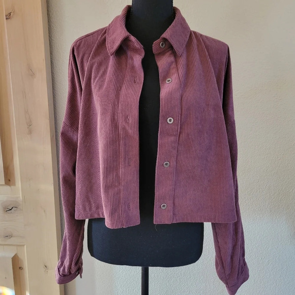 THREAD & SUPPLY Plum Purple Corduroy Cropped Button Down Jacket - Picture 2 of 10